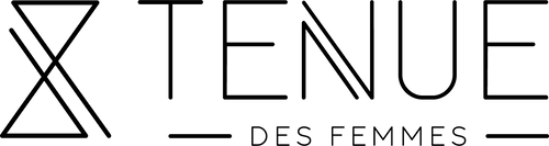 vierkant logo en beeldmerk van TENUE des Femmes, witte achtergond en zwarte letters.
